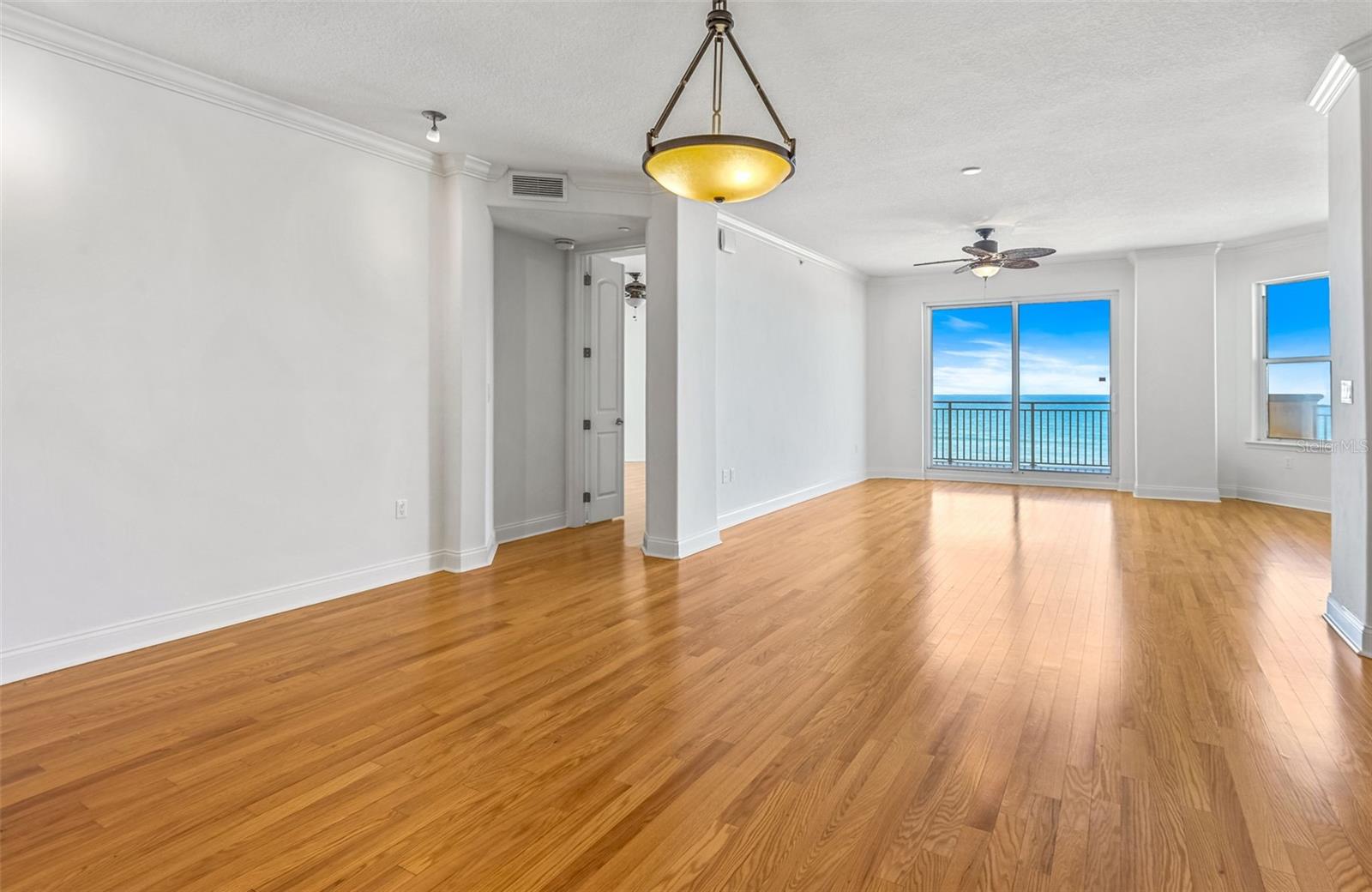Image 12 of 51 For 2515 Atlantic Ave  507