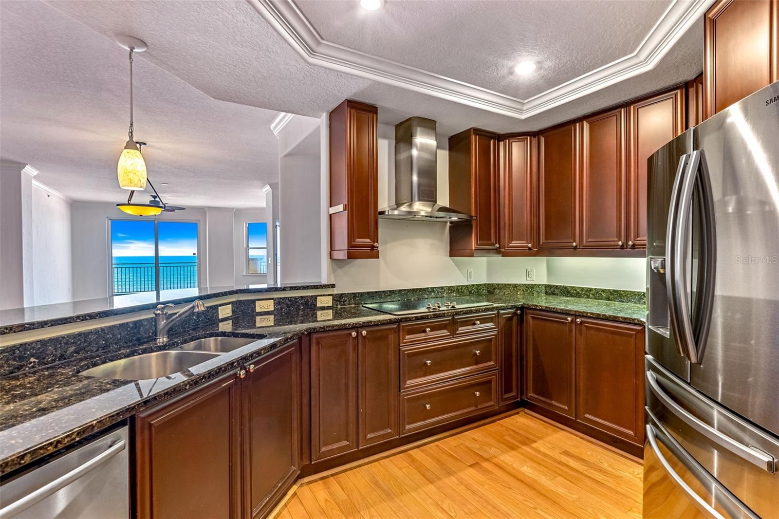 Image 7 of 51 For 2515 Atlantic Ave  507