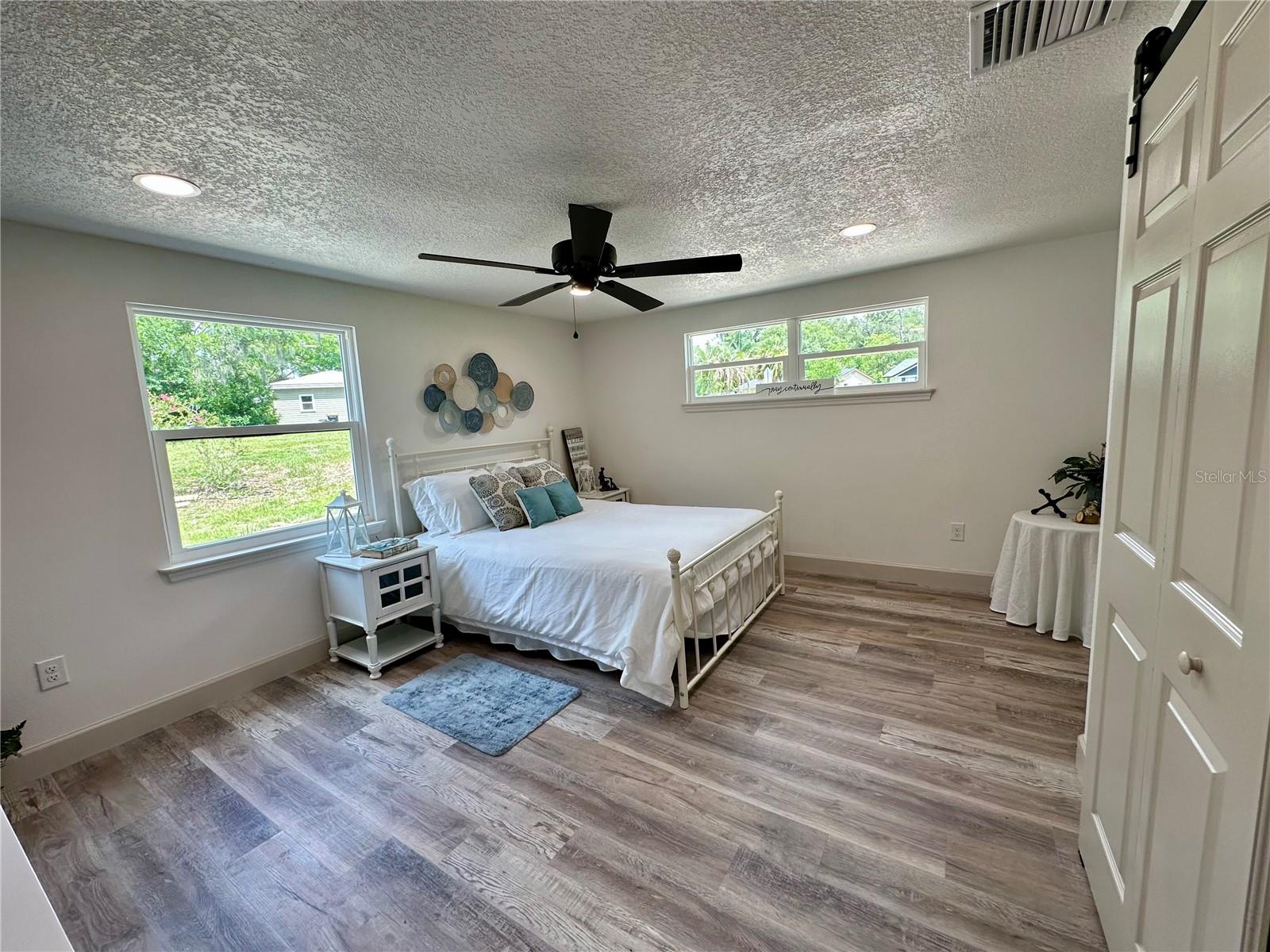 Image 17 of 35 For 763 Blue Springs Avenue