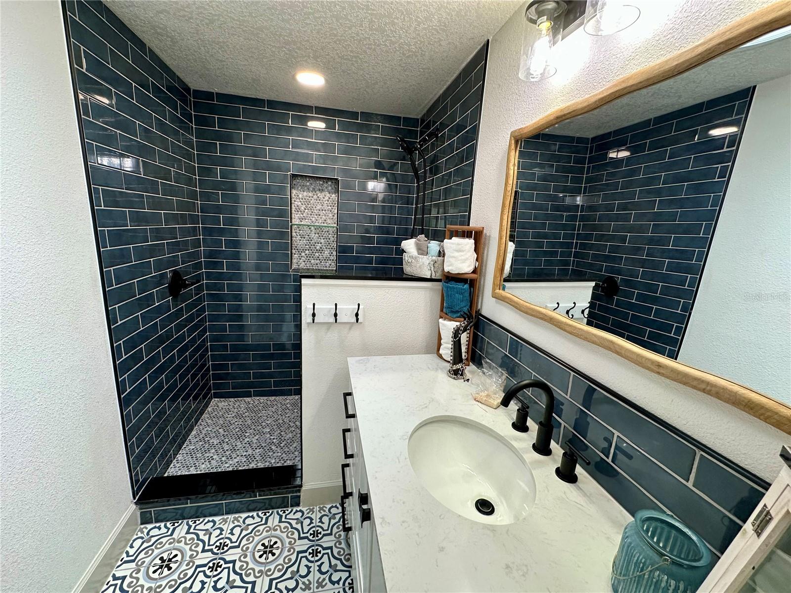 Image 18 of 35 For 763 Blue Springs Avenue