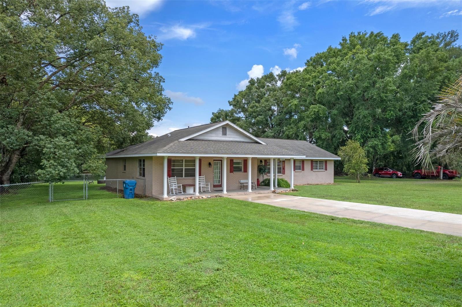 Image 3 of 47 For 7484 Redbud Lane