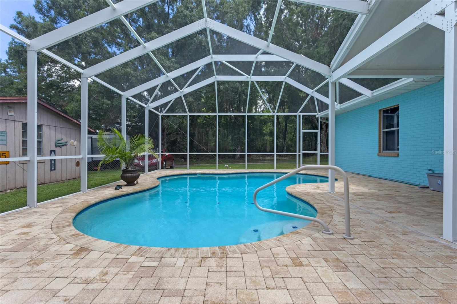 Image 31 of 47 For 7484 Redbud Lane