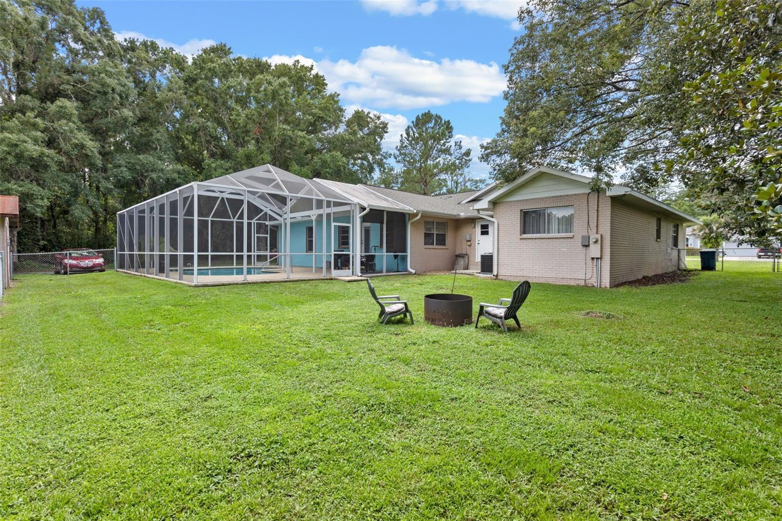 Image 36 of 47 For 7484 Redbud Lane