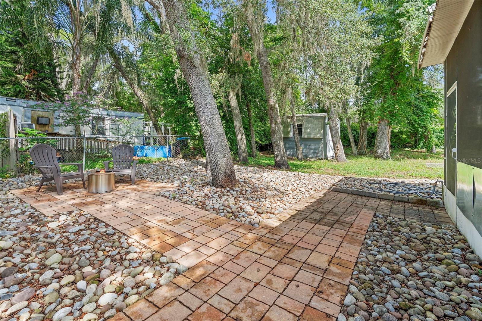 Image 29 of 37 For 4193 Woodland Circle
