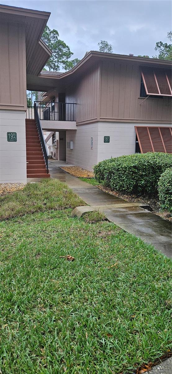 Image 2 of 9 For 180 Magnolia Woods Court 18c