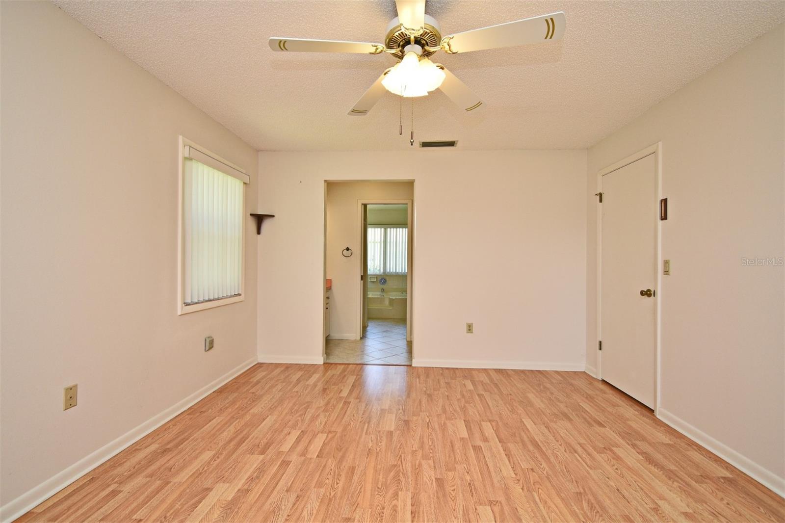 Image 15 of 41 For 1902 Tweed Court