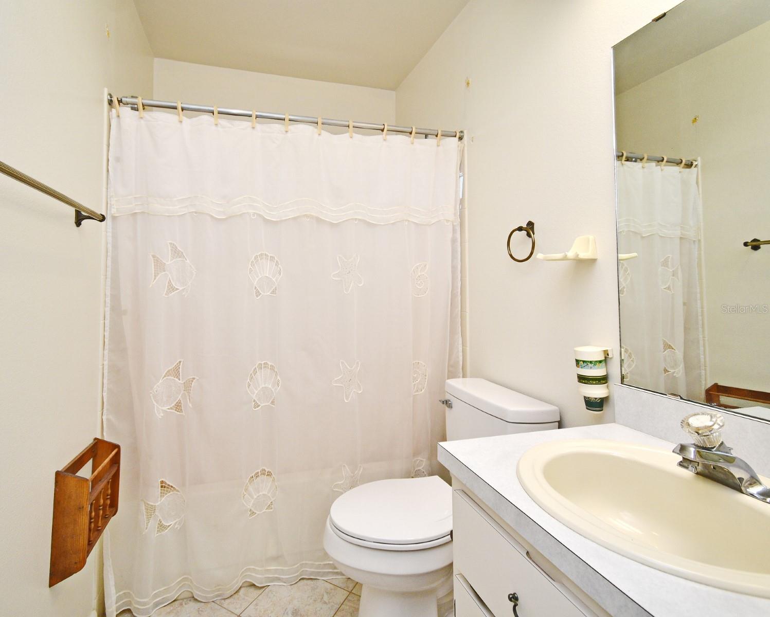 Image 27 of 41 For 1902 Tweed Court