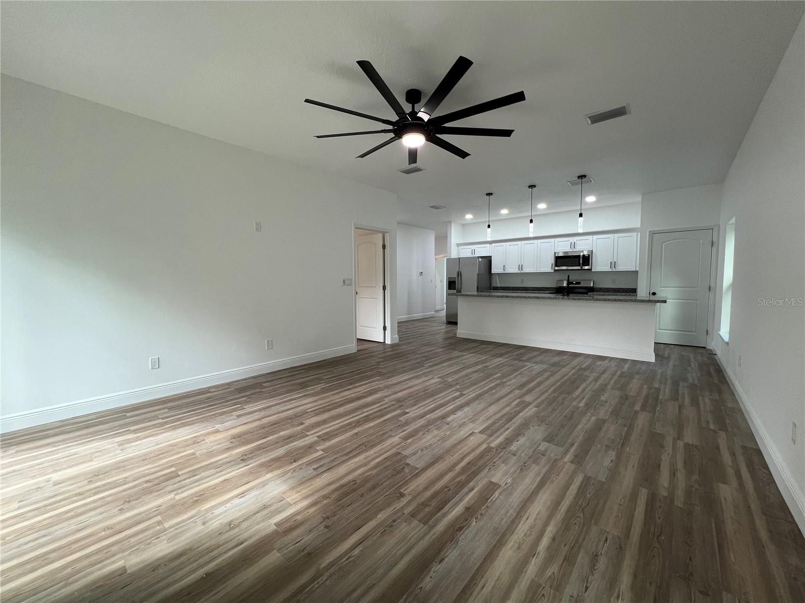 Image 3 of 17 For 1510 Granada Avenue
