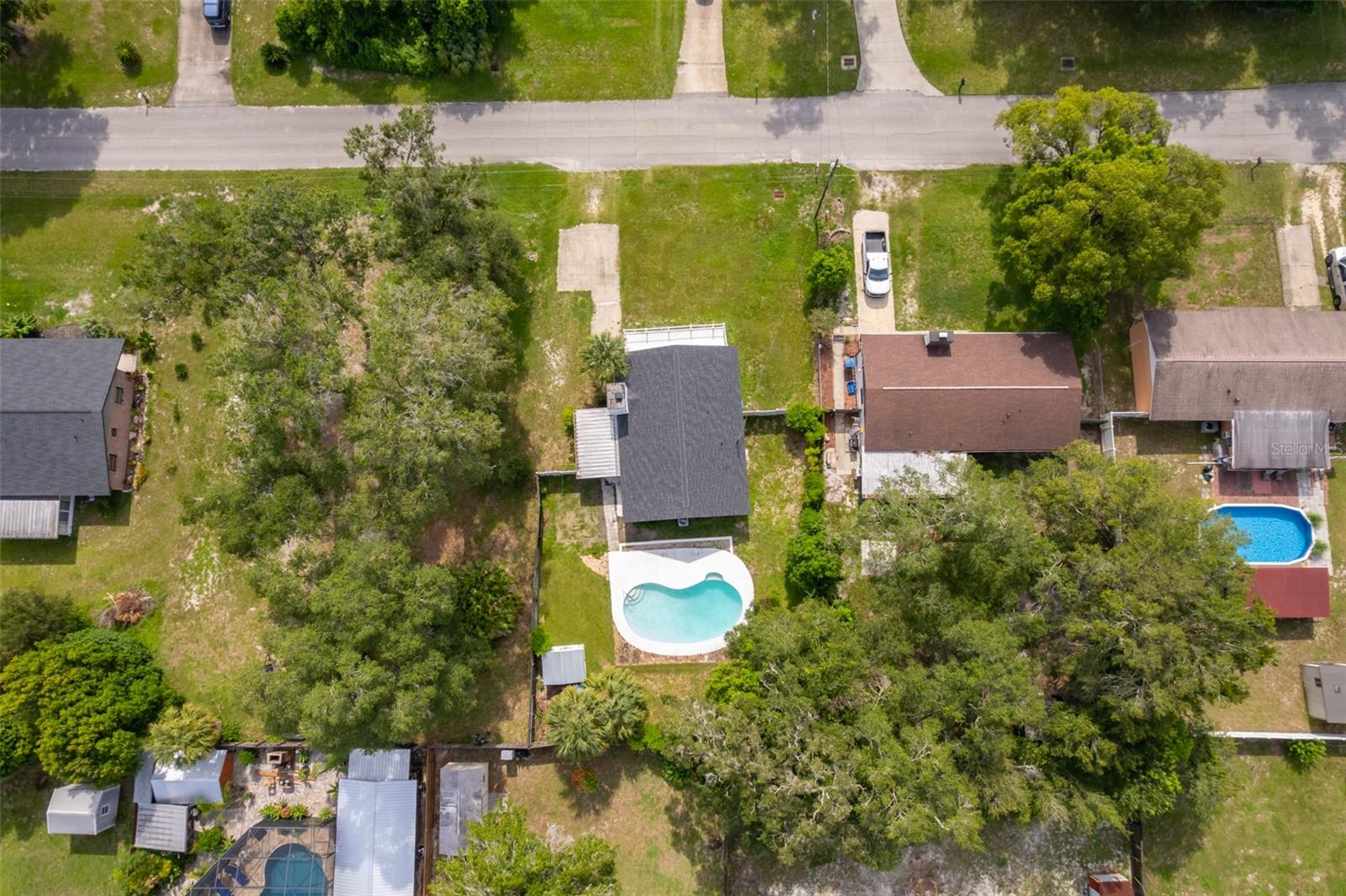Image 6 of 25 For 571 James Street