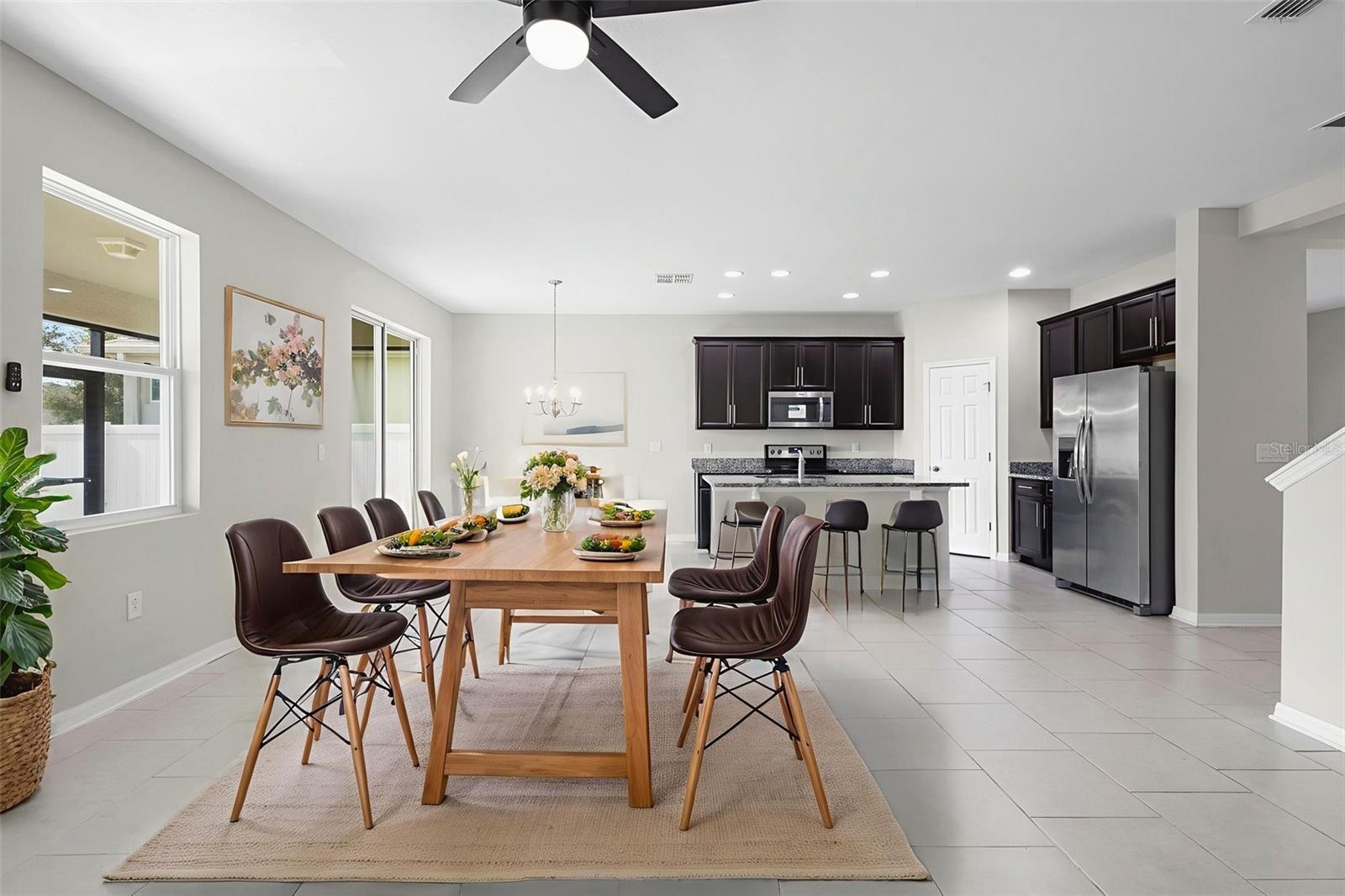 Image 12 of 52 For 2400 Sanderling Street