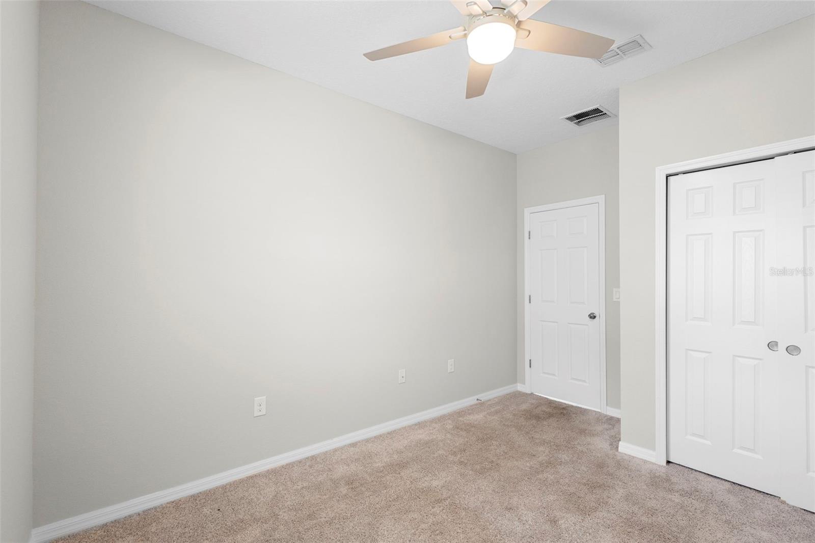 Image 39 of 52 For 2400 Sanderling Street