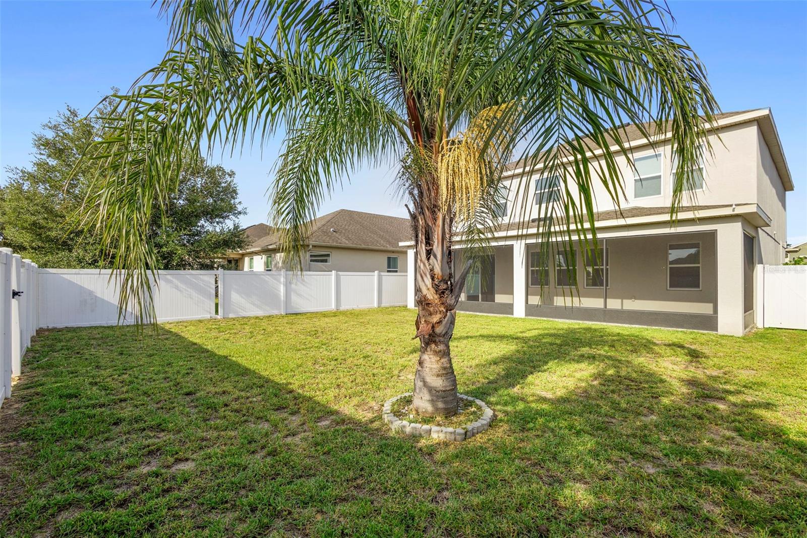 Image 50 of 52 For 2400 Sanderling Street