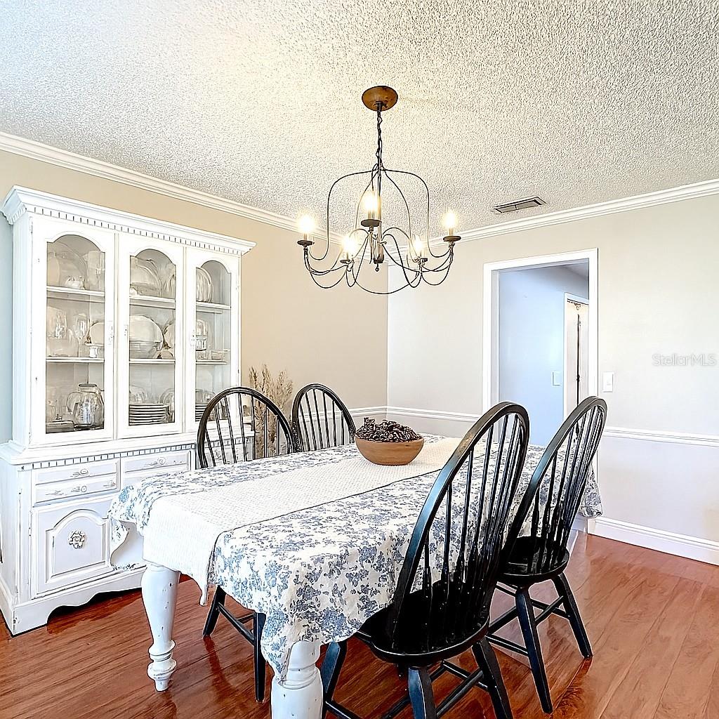 Image 5 of 30 For 341 Hornbeam Drive