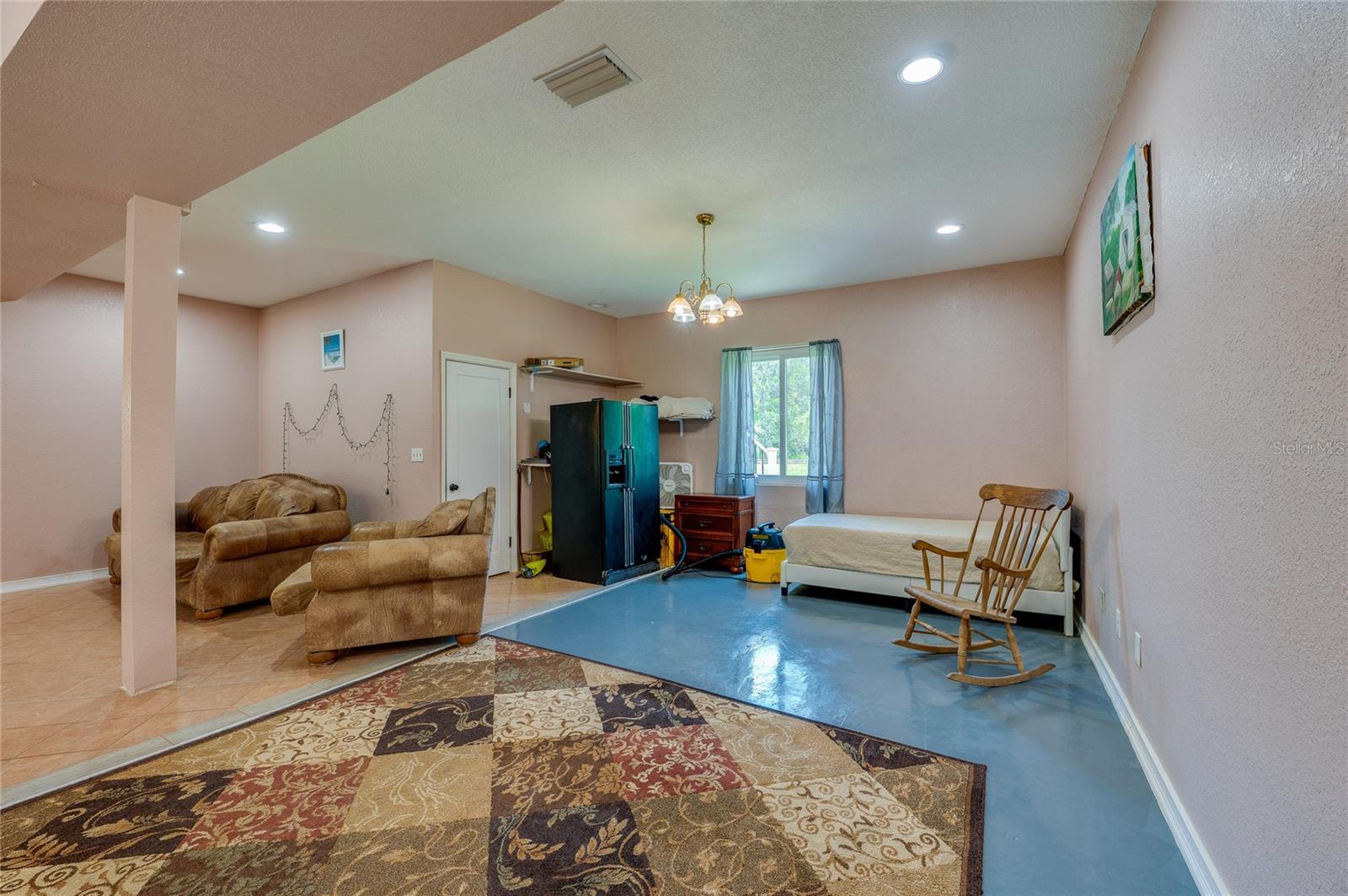 Image 16 of 55 For 4666 Fir Road