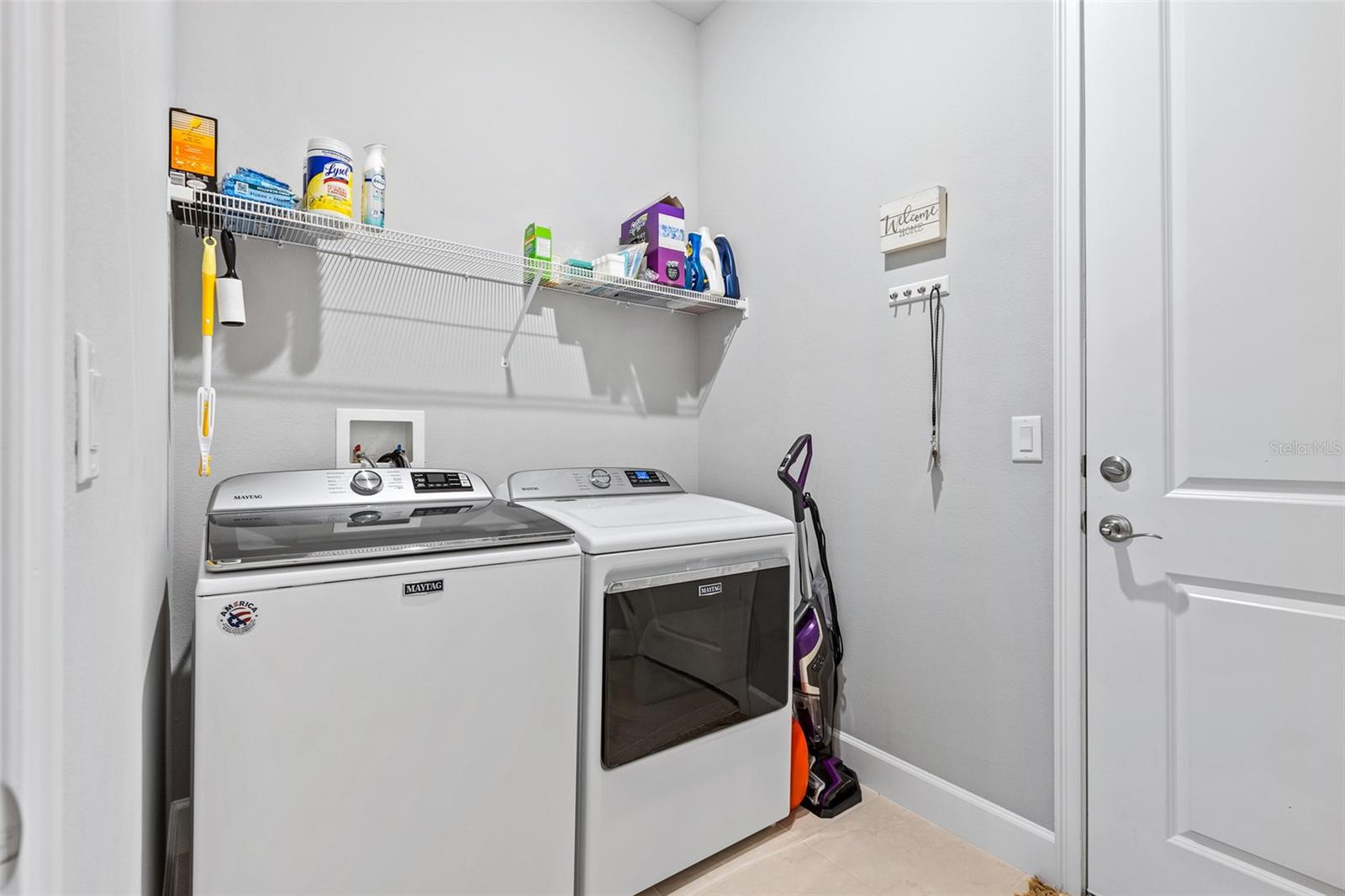 Image 14 of 55 For 6423 Hanfield Lane