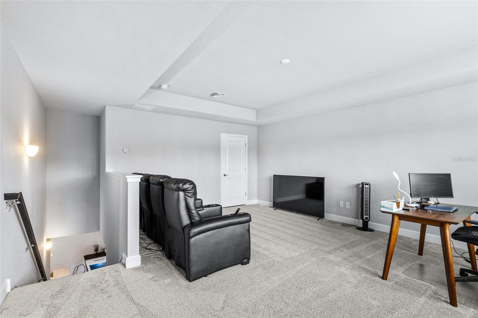 Image 31 of 55 For 6423 Hanfield Lane
