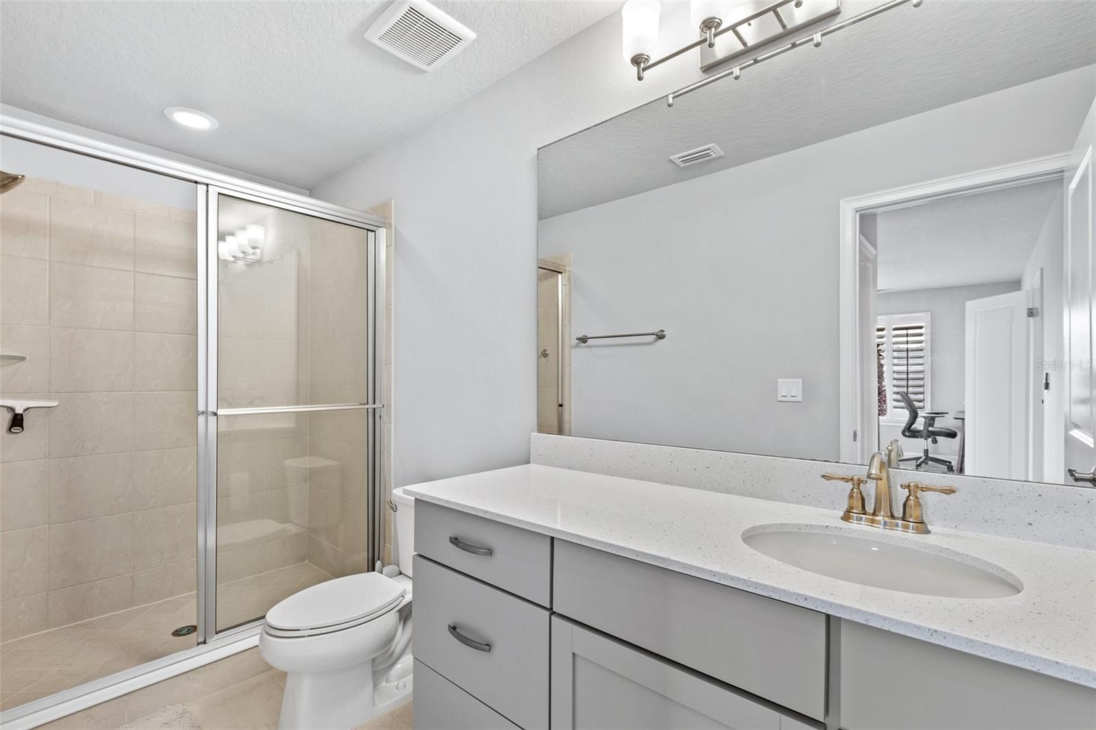 Image 35 of 55 For 6423 Hanfield Lane
