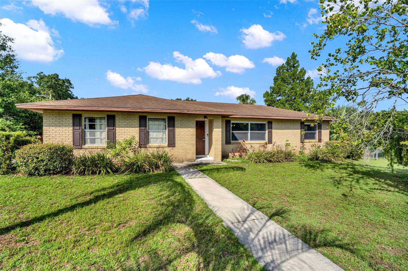 Details for 608 Northern Oaks Avenue, DELAND, FL 32724