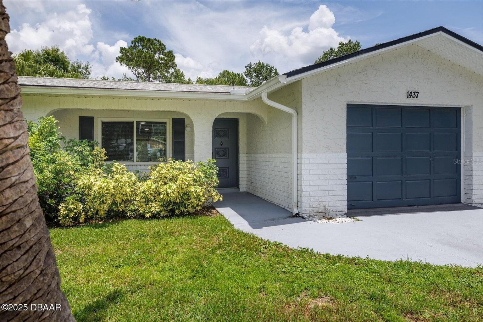 Image 3 of 28 For 1437 Colin Kelly Avenue