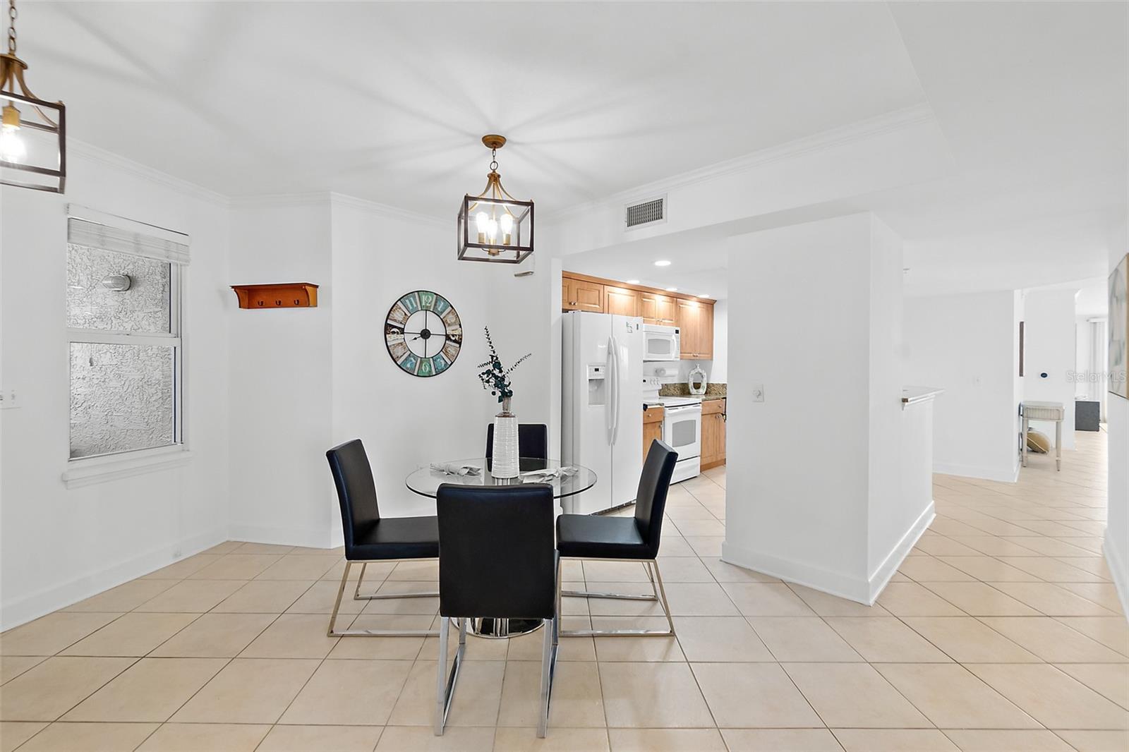 Image 12 of 58 For 3315 Atlantic Avenue 408