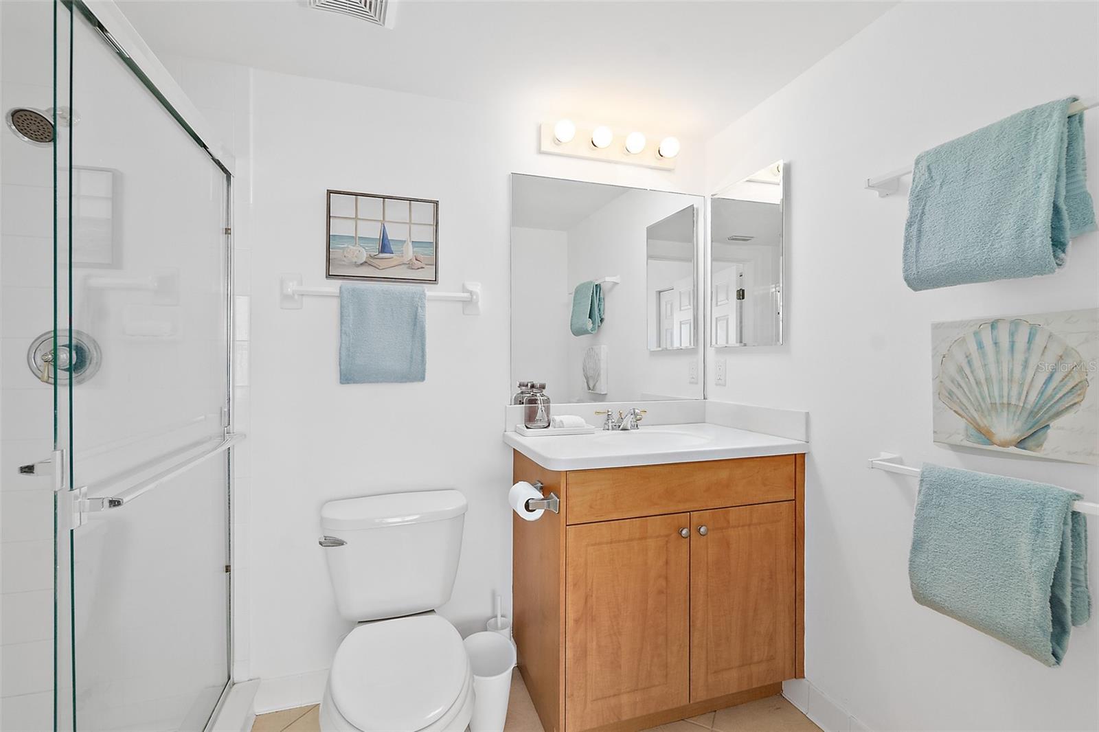 Image 18 of 58 For 3315 Atlantic Avenue 408