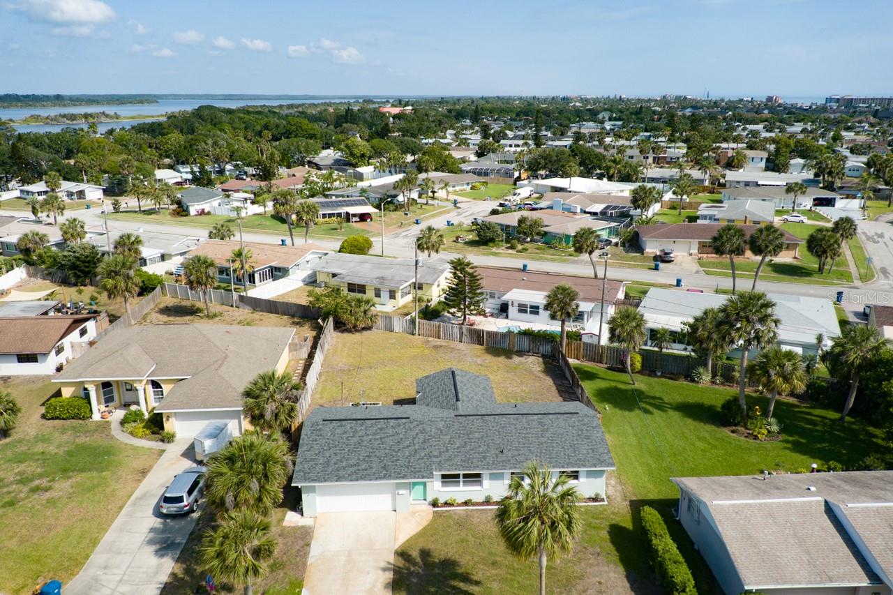 Image 29 of 38 For 39 Sandra Drive
