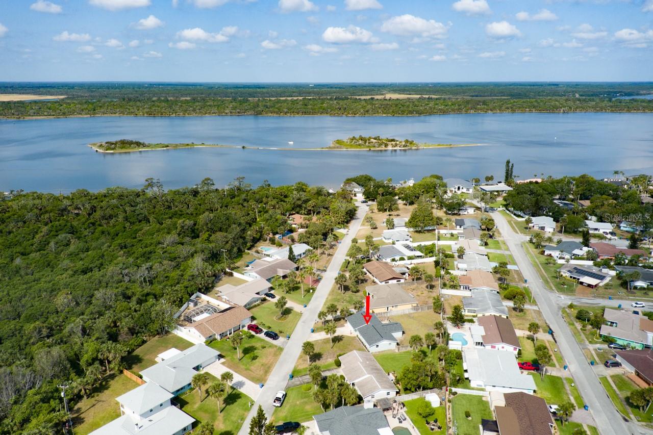 Image 32 of 38 For 39 Sandra Drive
