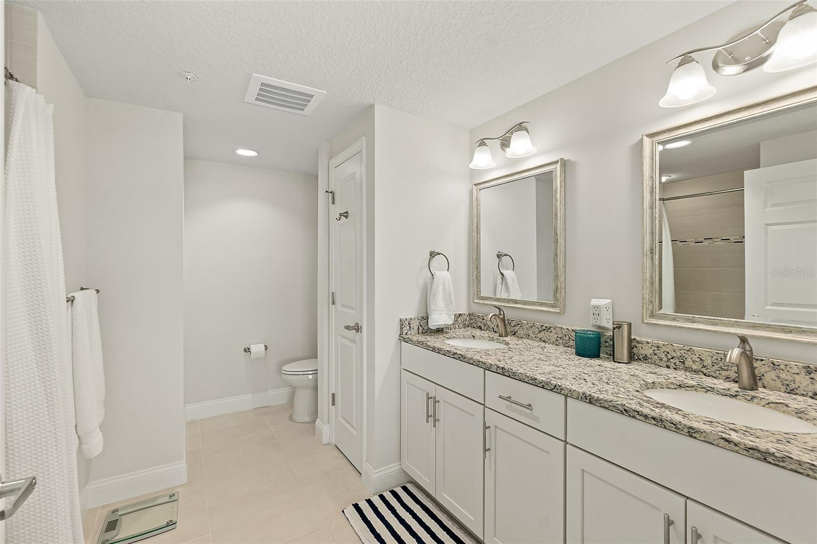 Image 31 of 65 For 3721 Atlantic Avenue 801