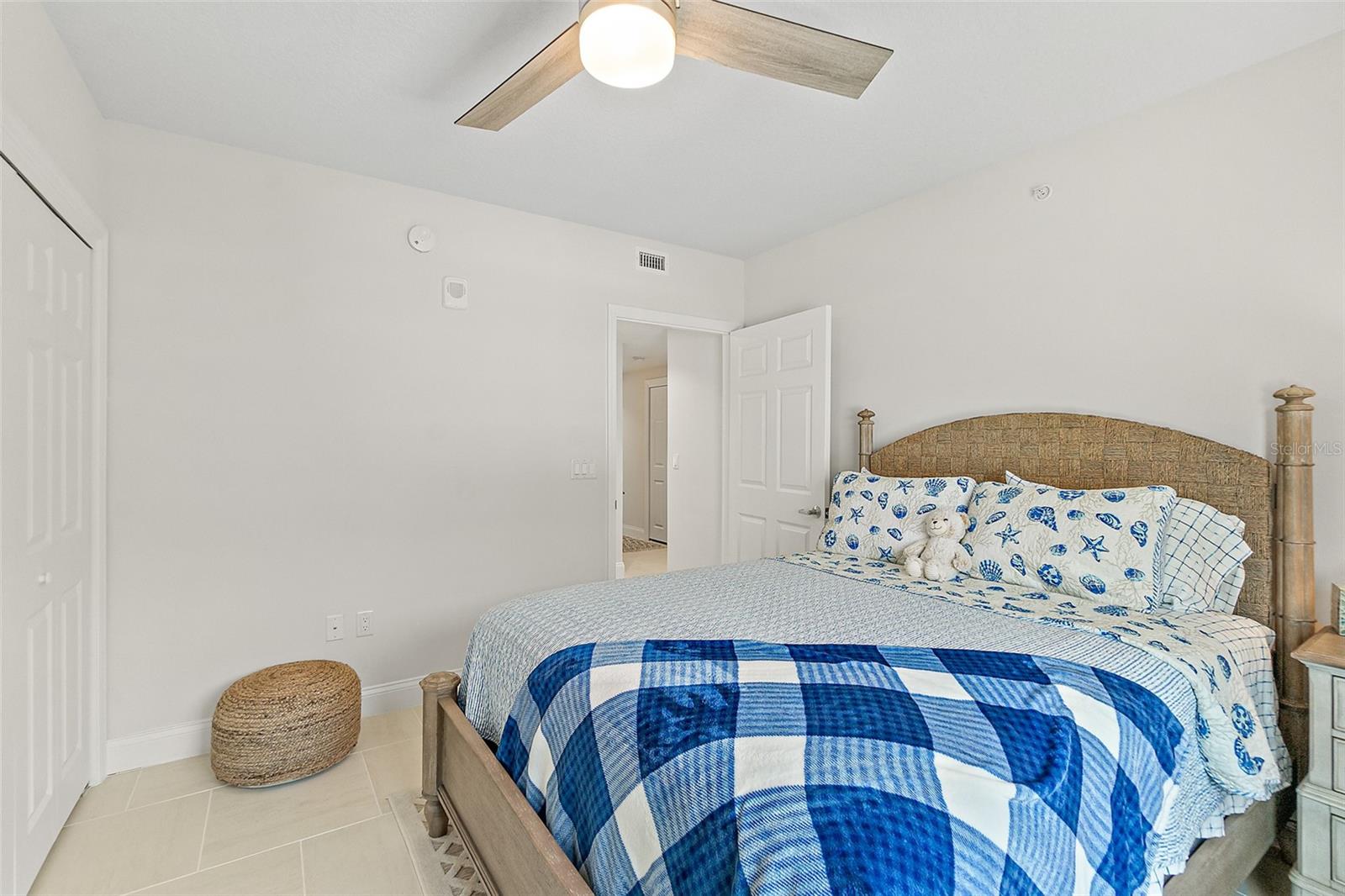 Image 47 of 65 For 3721 Atlantic Avenue 801