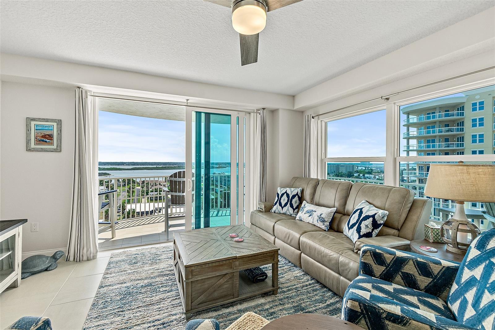 Image 5 of 65 For 3721 Atlantic Avenue 801