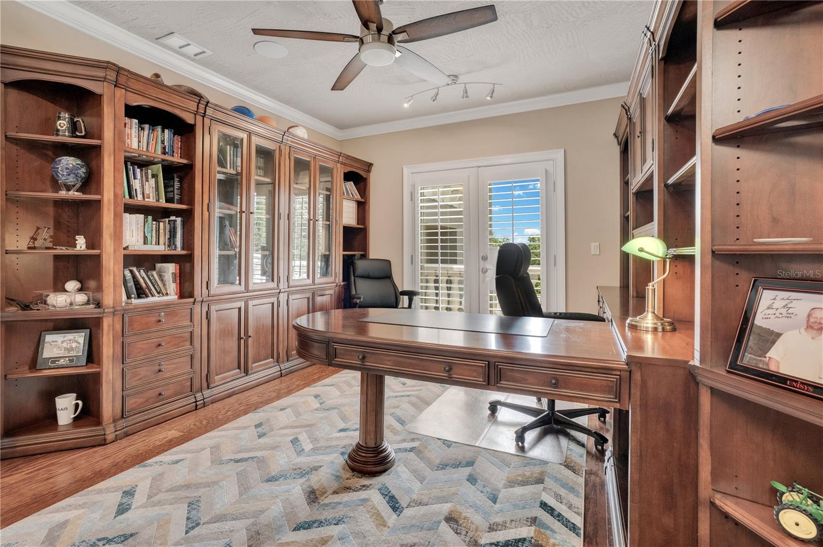 Image 17 of 71 For 1117 Oxbridge Lane
