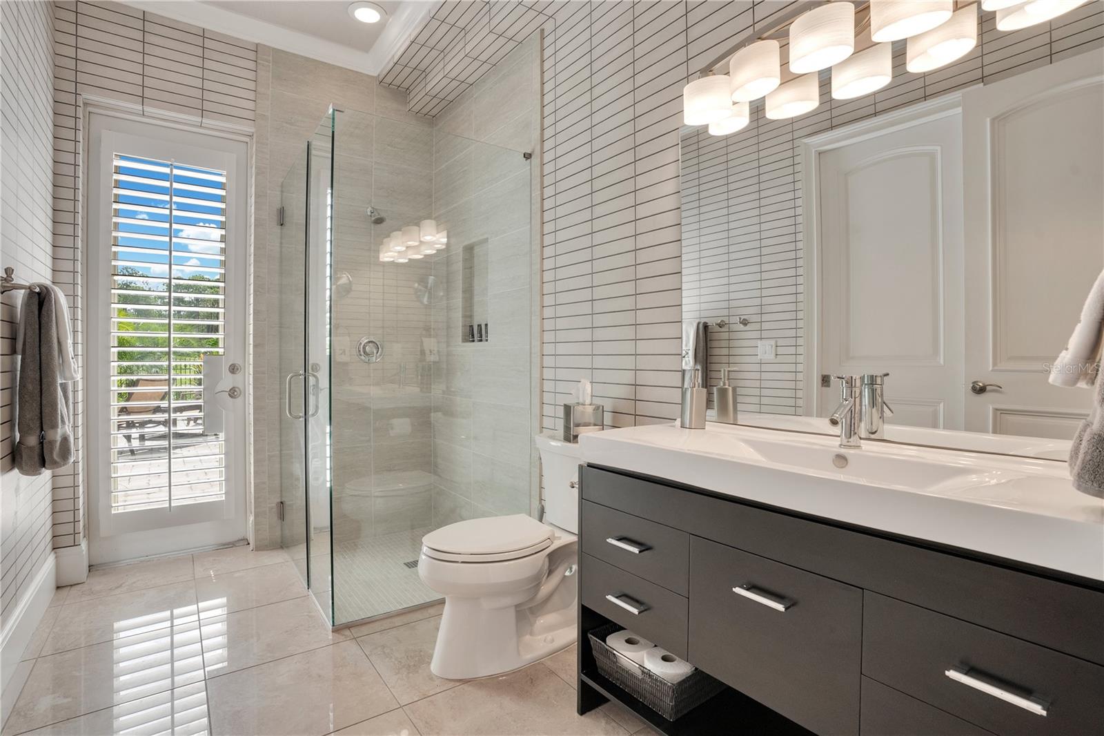 Image 39 of 71 For 1117 Oxbridge Lane