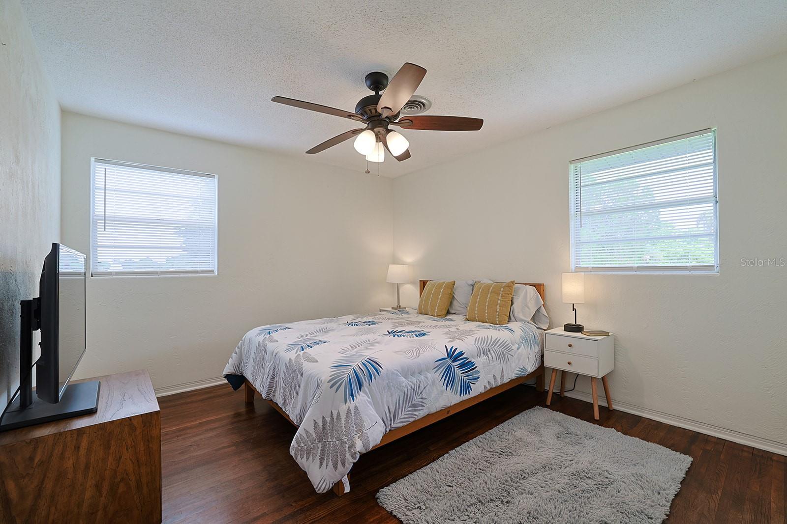Image 18 of 28 For 1238 Suwanee Road