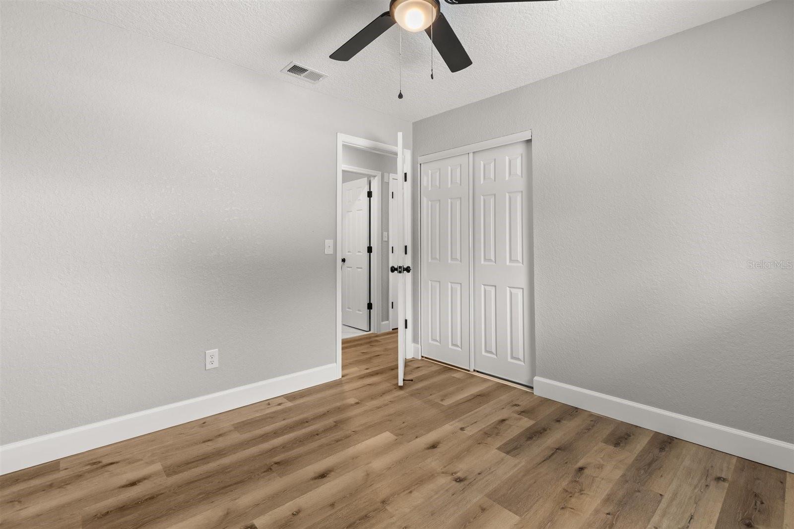 Image 19 of 28 For 109 Exeter Avenue