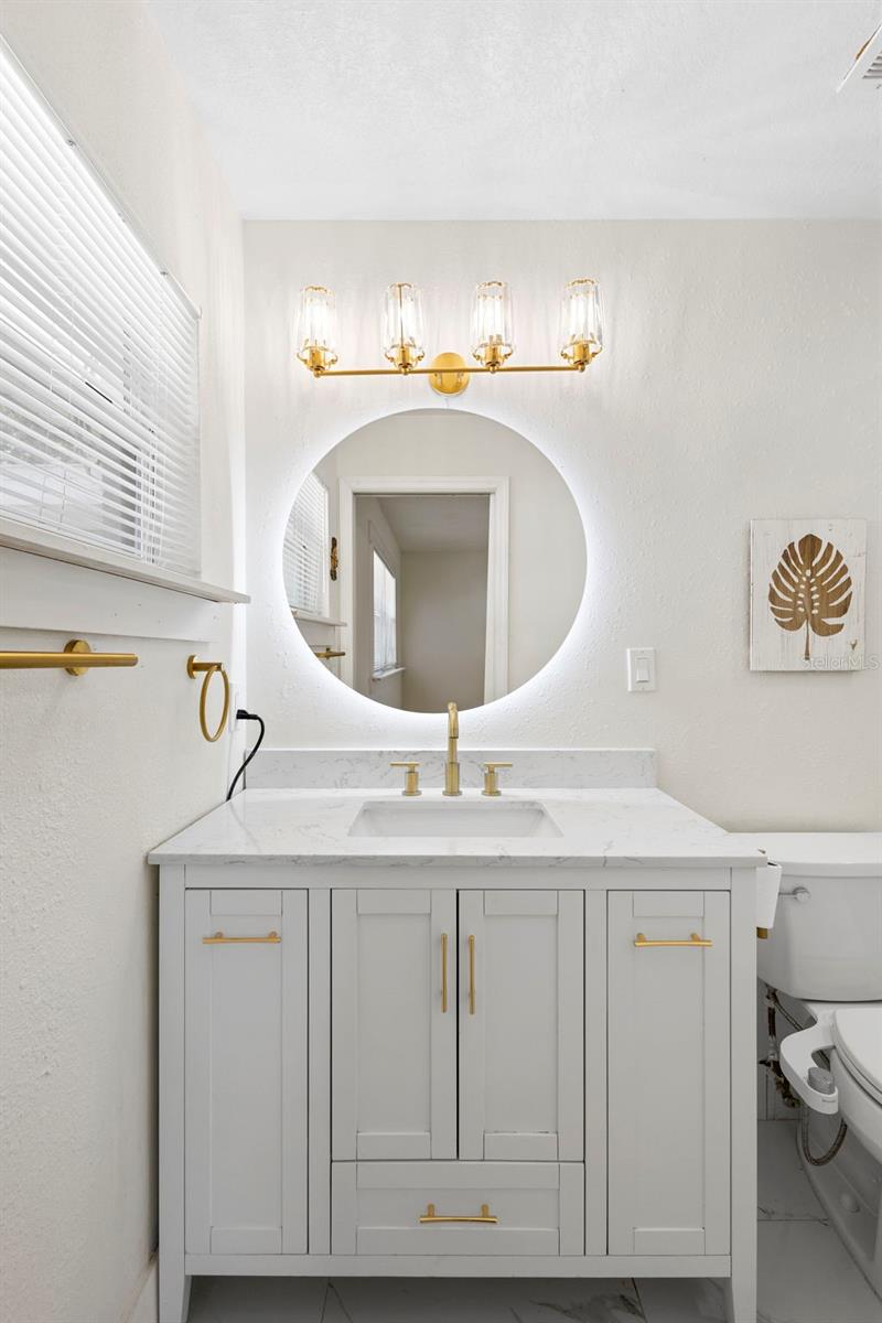 Image 20 of 40 For 5312 Newhall Avenue