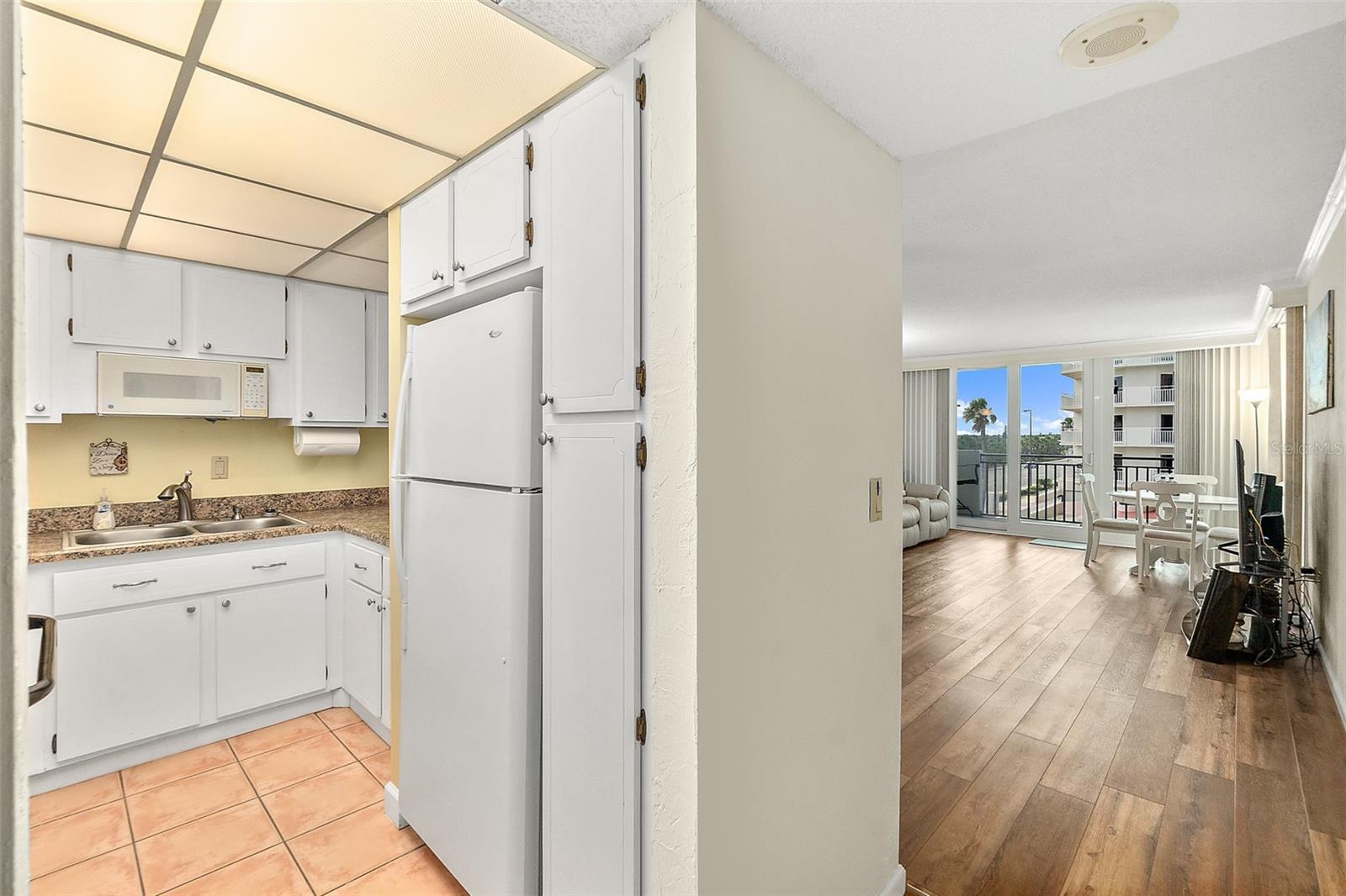 Image 14 of 44 For 2987 Atlantic Avenue B060