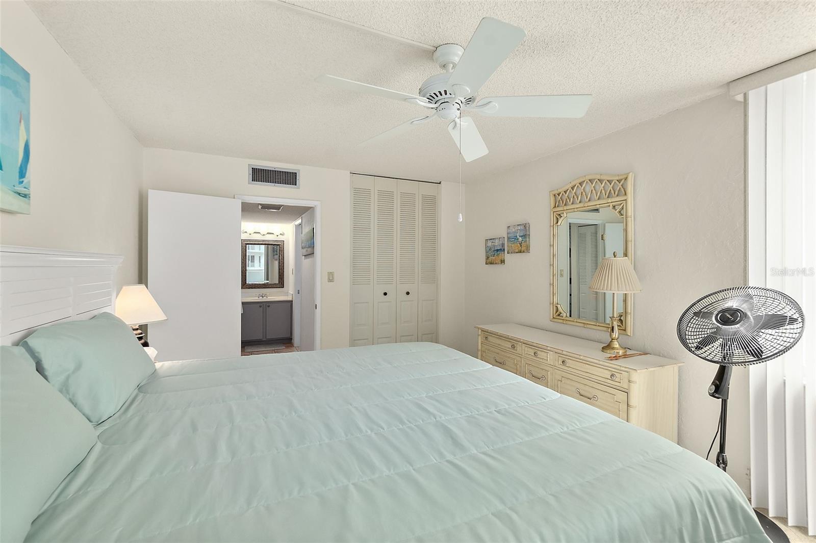 Image 22 of 44 For 2987 Atlantic Avenue B060