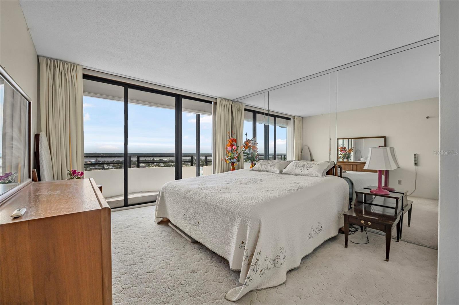 Image 9 of 55 For 2900 Atlantic Avenue 1405