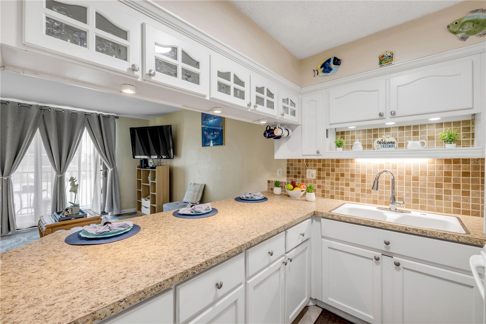 Image 6 of 46 For 1429 Atlantic Avenue 238