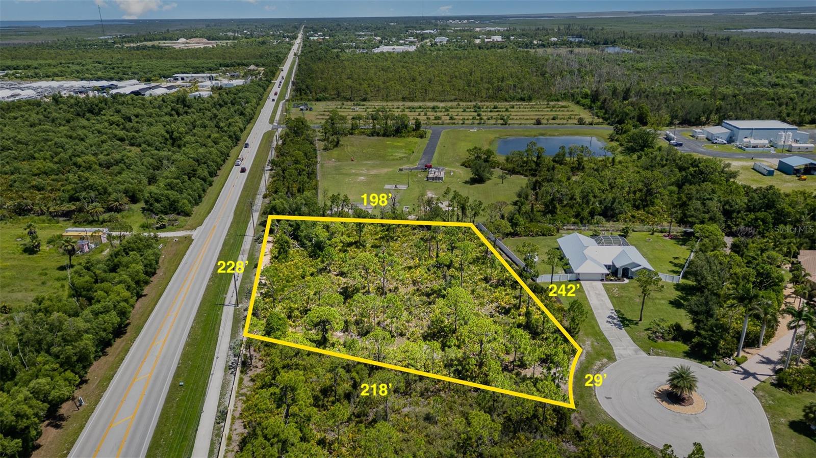 Image 3 of 21 For 9437 Treasure Lake Court