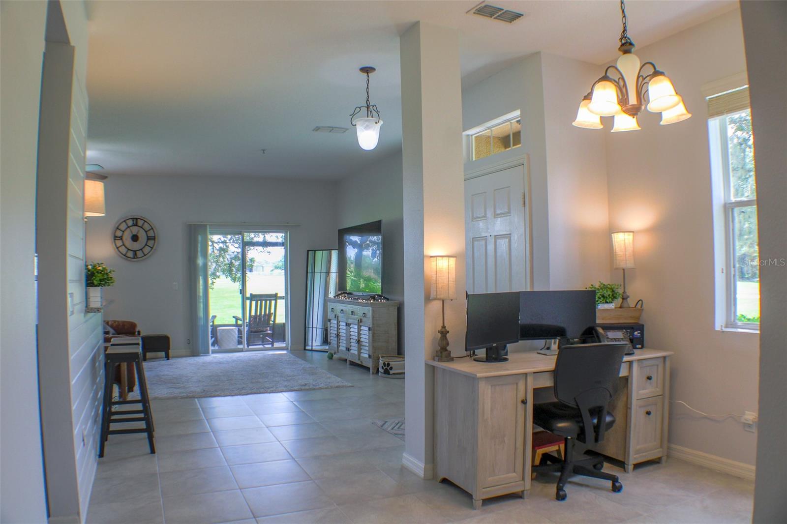 Image 10 of 41 For 2341 Betsy Ross Lane 19-c