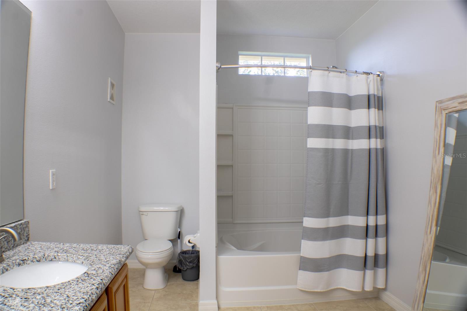 Image 23 of 41 For 2341 Betsy Ross Lane 19-c