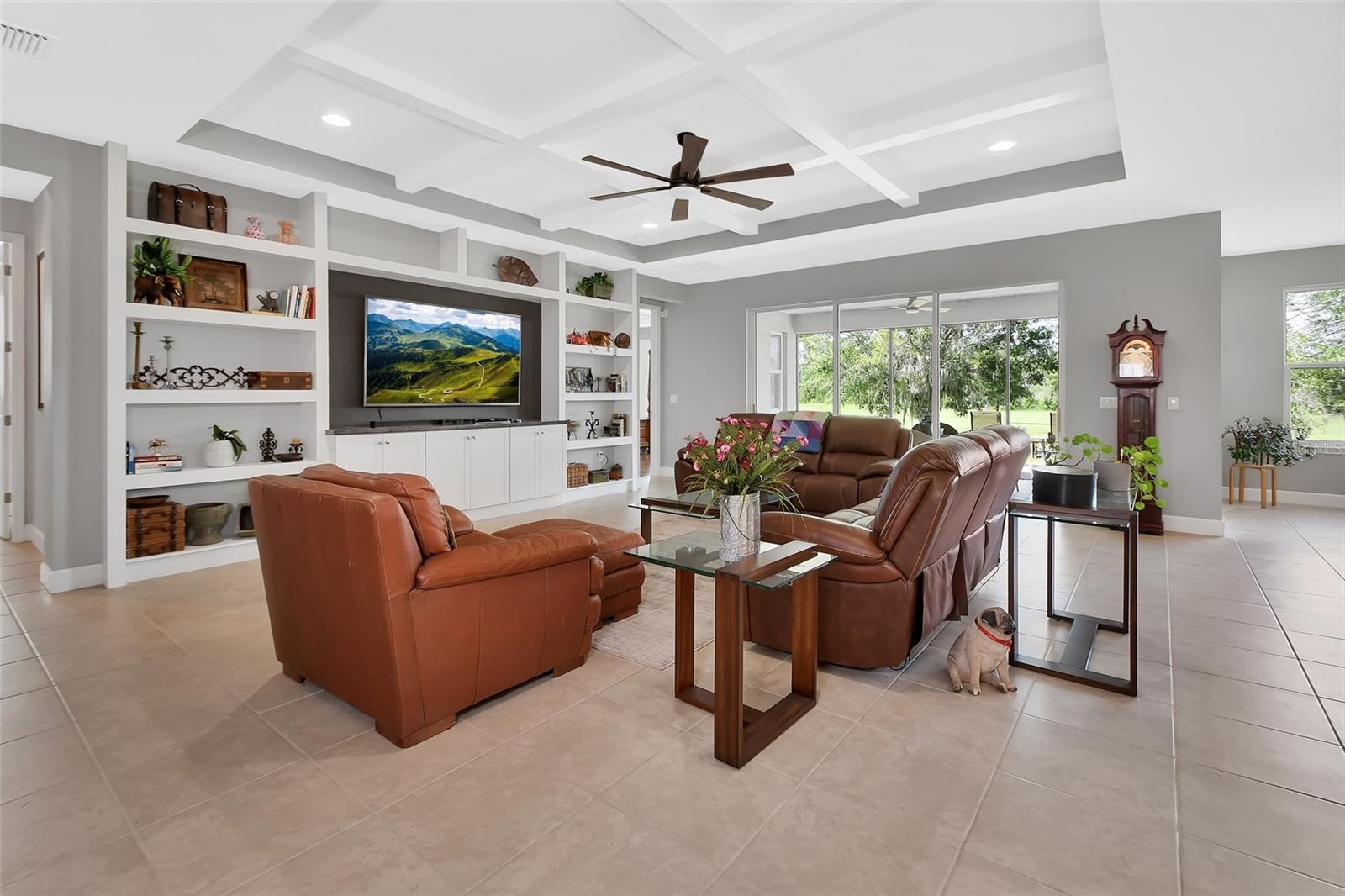 Image 10 of 56 For 1070 Victoria Hills Drive S