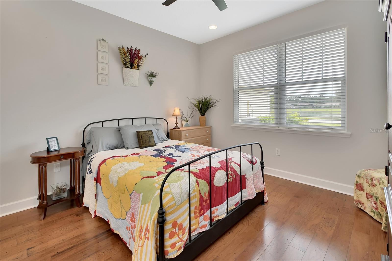 Image 19 of 56 For 1070 Victoria Hills Drive S