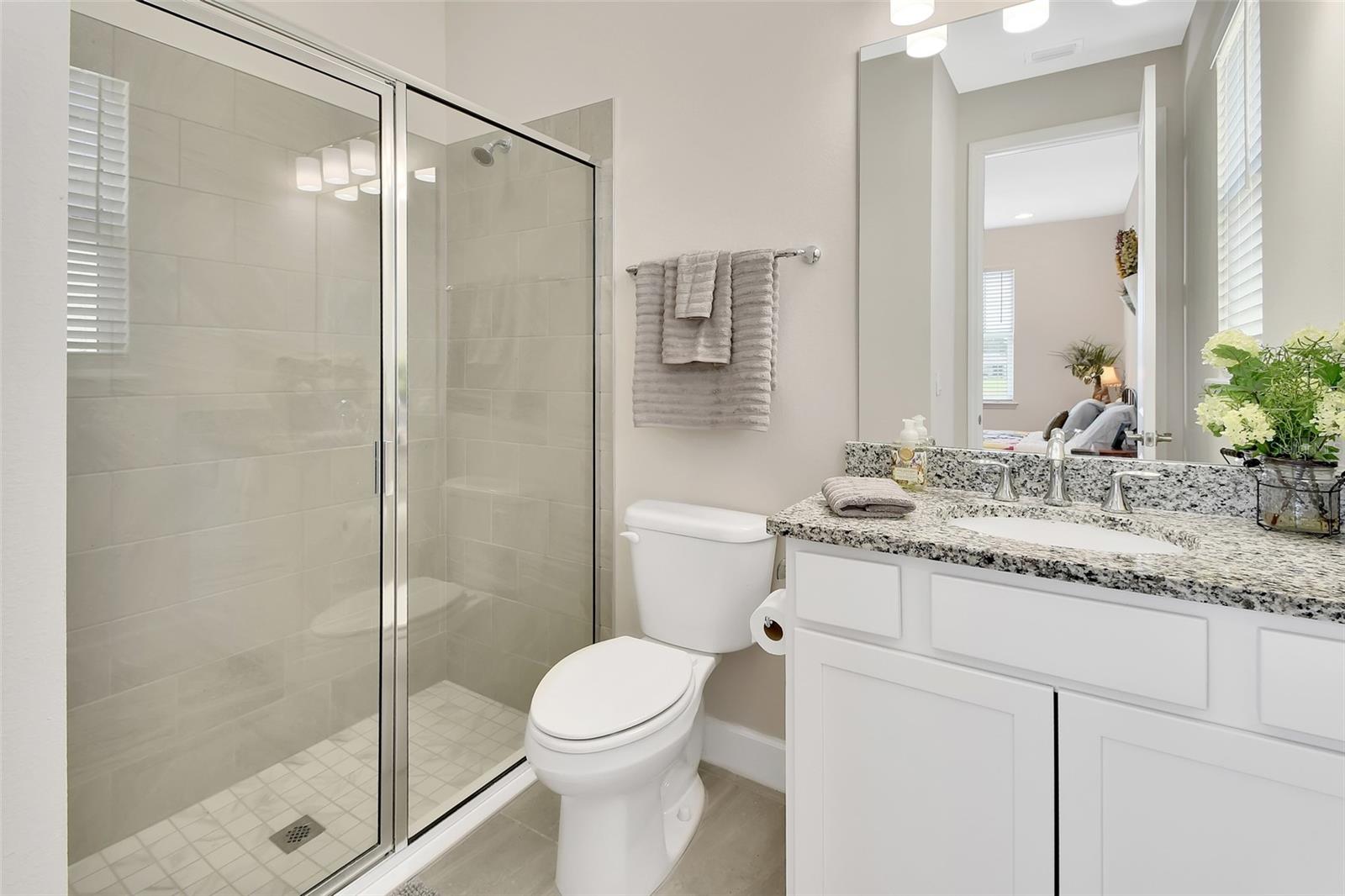 Image 21 of 56 For 1070 Victoria Hills Drive S