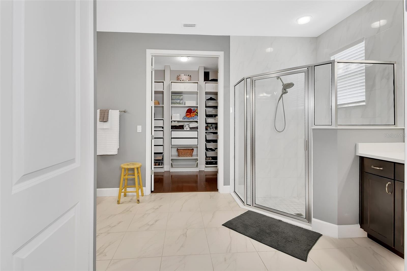 Image 26 of 56 For 1070 Victoria Hills Drive S