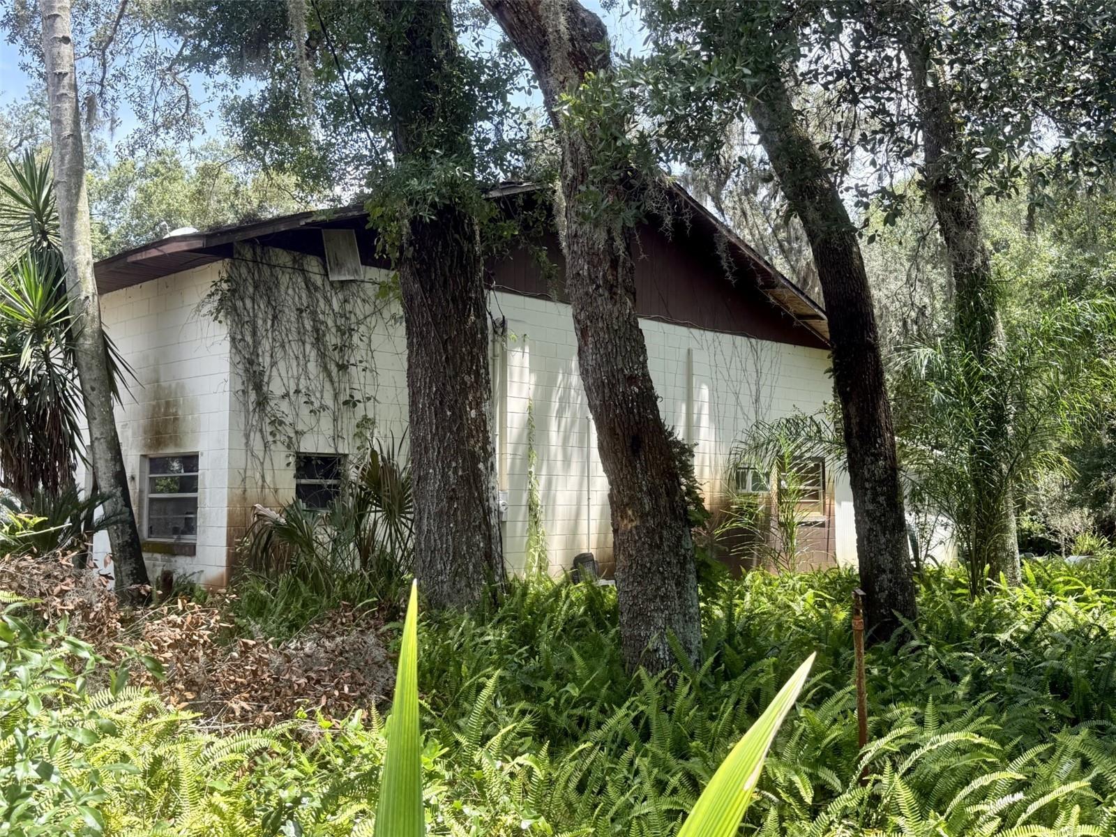 Image 4 of 18 For 2555 Place Pond Road