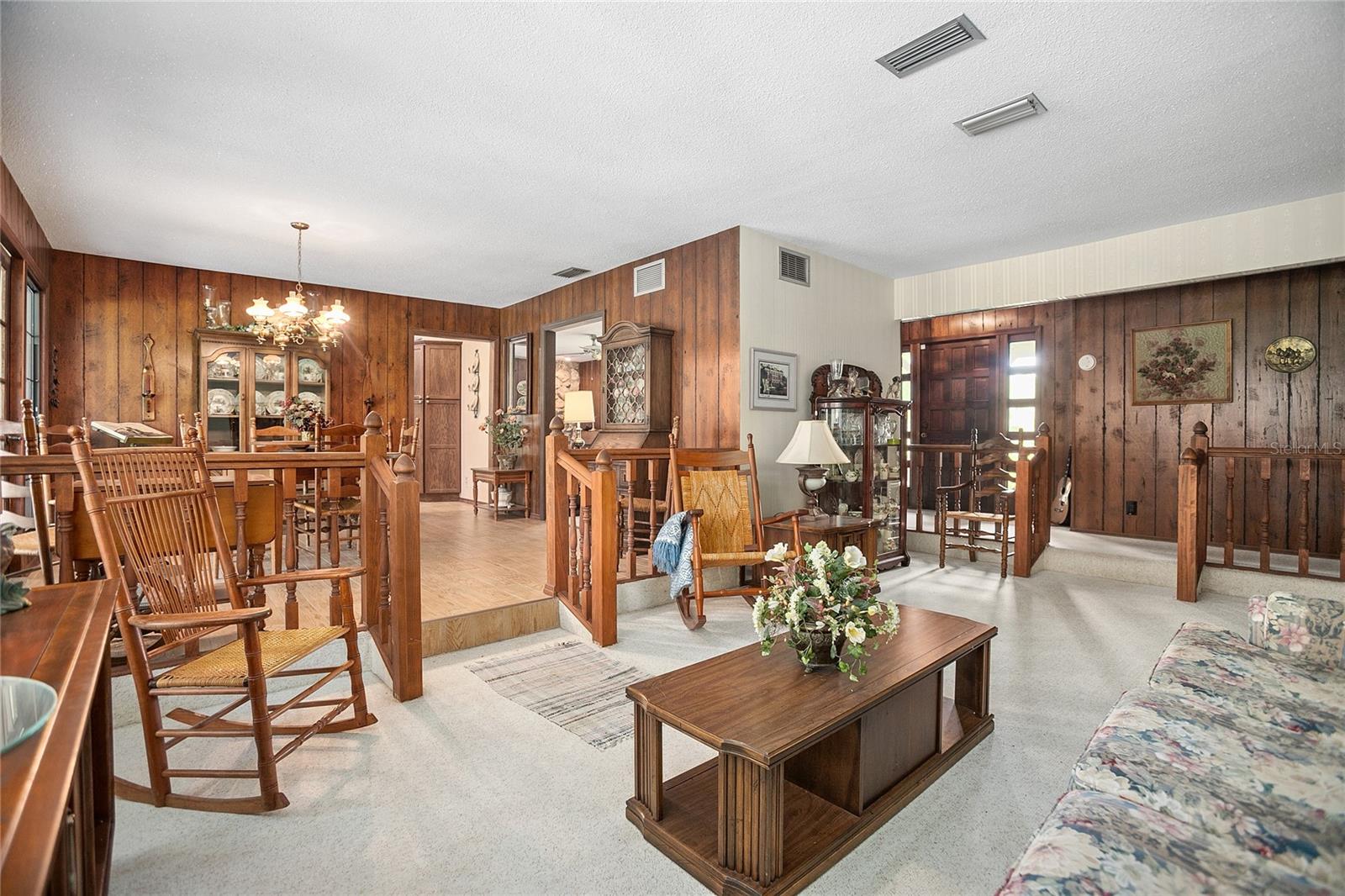 Image 12 of 72 For 1741 Alanson Drive