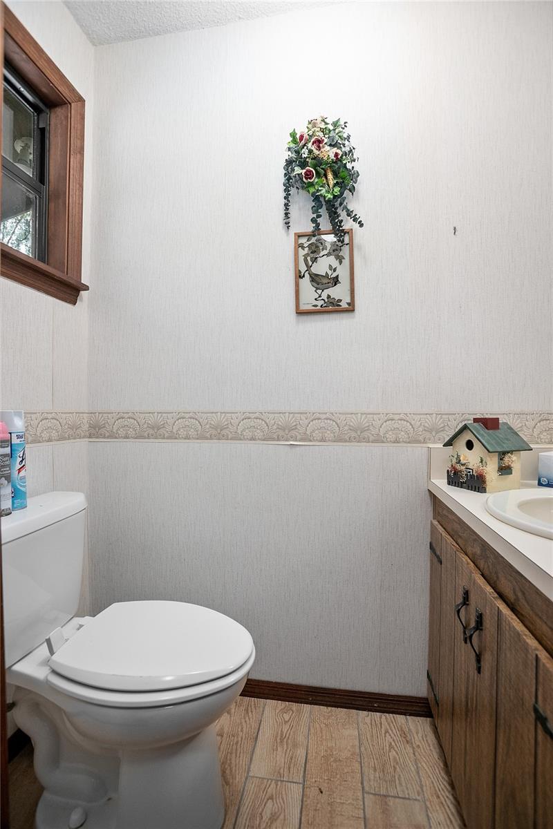 Image 19 of 72 For 1741 Alanson Drive