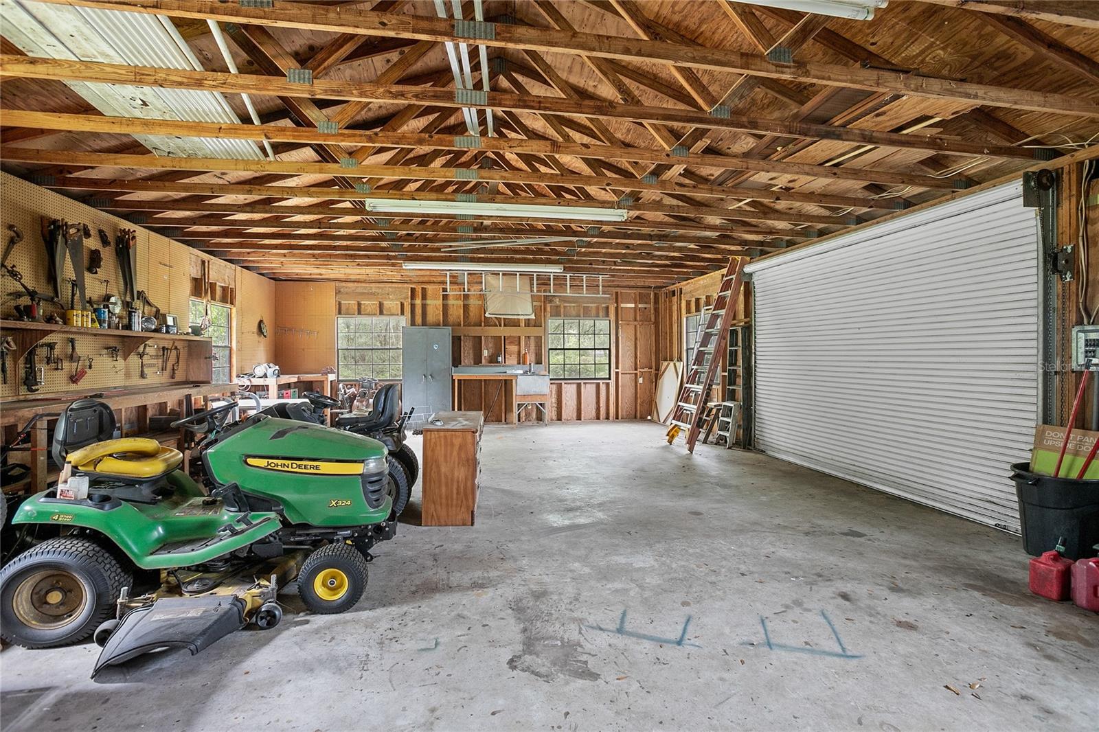 Image 37 of 72 For 1741 Alanson Drive